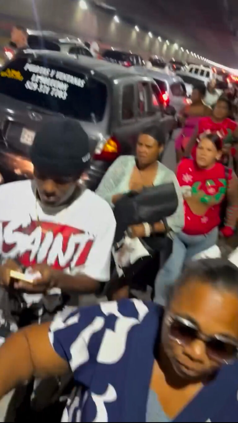 VIDEO: Pánico en el Túnel de la 27 en Sto Dgo por posible explosión tanque de gas en vehículo.